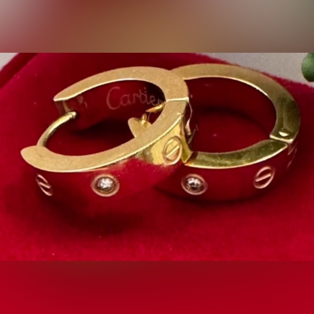 Gorgeous gold love hoops